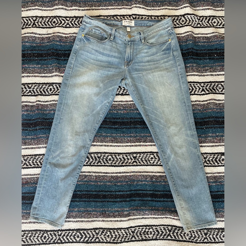Frame Denim Women’s jeans. Size 27